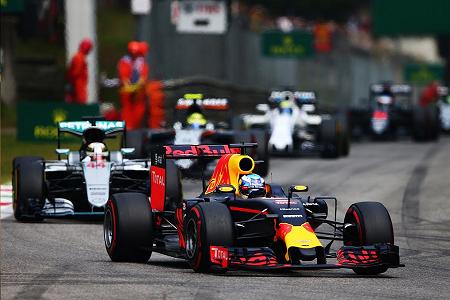 ダニエル・リカルド「ボッタスを追い抜いたときは本当にうれしかった」