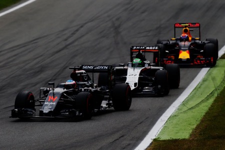 【マクラーレン・ホンダ】アロンソ「最後の2周、新品タイヤで最速タイムを狙った」