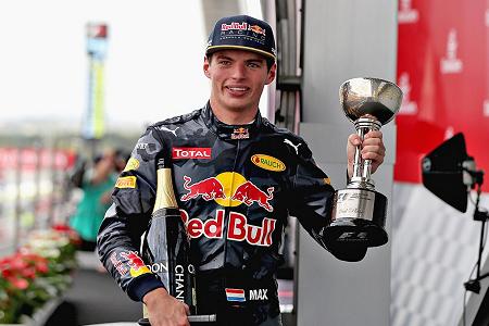 フェルスタッペン「最後にハミルトンの攻撃をしのいで2位を確保」