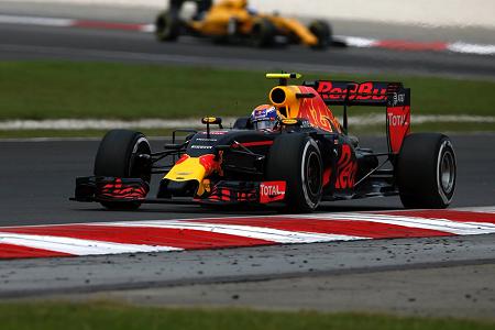 フェルスタッペン「フェラーリの前に出られたから今日は満足」