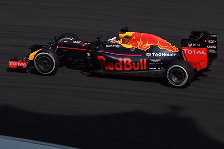 リカルド「決勝でもフェラーリの前でフィニッシュしたい」