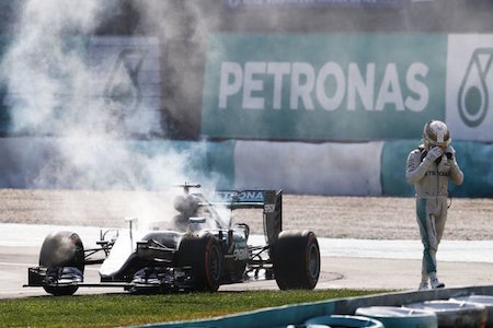 ハミルトン、陰謀説を訴えメディア会見中止