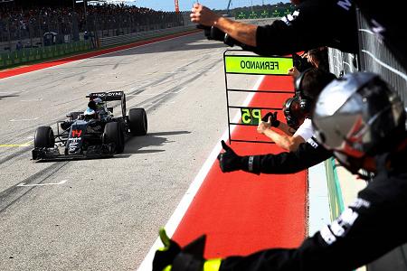 【マクラーレン・ホンダ】ブーリエ「“ドライバーズ・オブ・ザ・デー”を獲得できるのはアロンソかバトンしかいないはず」