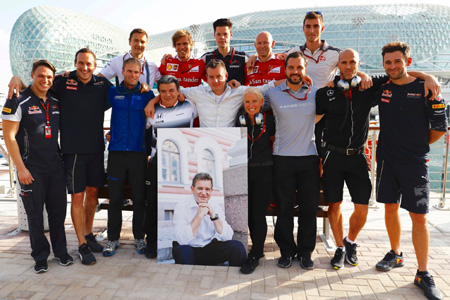 亡きアキ・ヒンツァ医師に感謝するベッテル「僕をより良い人間にしてくれた人」