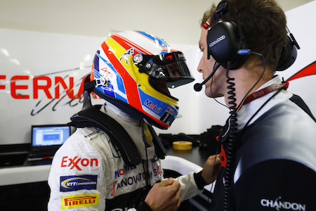 イライラするアロンソ「ブラジルに向けて改善しようとしている」