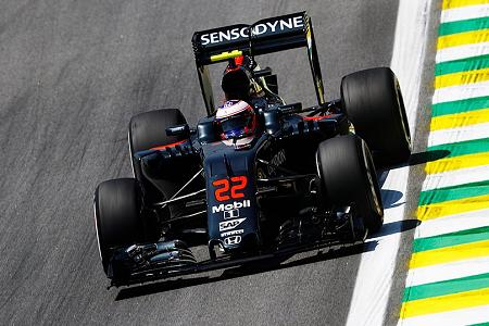 【P1レポート】トップはハミルトン フェラーリとマクラーレン・ホンダ勢はロングランに重点／F1ブラジルGP