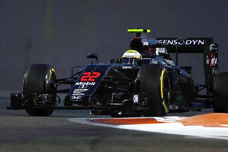 【マクラーレン・ホンダ】バトン最後の金曜日「思い出のヘルメットデザインで走れてうれしかった」