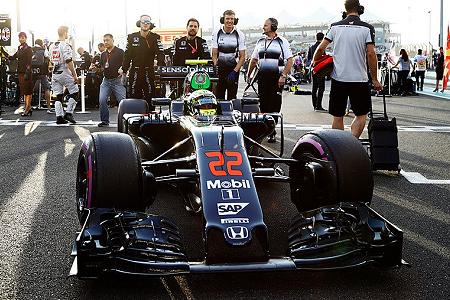 【マクラーレン・ホンダ】長谷川祐介「明日からはフルパワーで2017年の開発を進める」