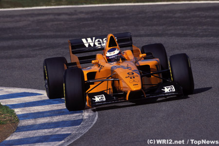 【マクラーレン・ホンダ】オレンジ色のMCL32デザインが漏洩？偽物？