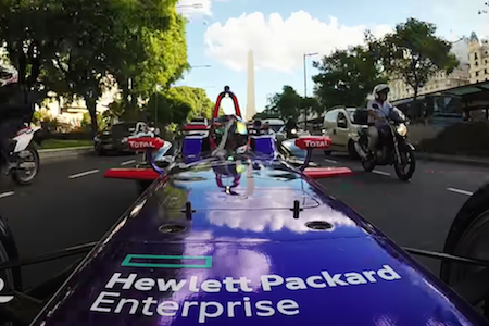 【フォーミュラE・動画】トヨタWEC加入のホセ・マリア・ロペス、フォーミュラEで街中を走行