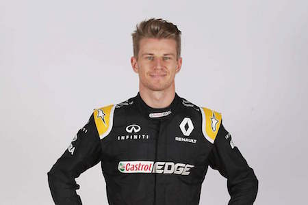 ルノーF1『R.S.17』は「セクシー！」ニコ・ヒュルケンベルグ興奮