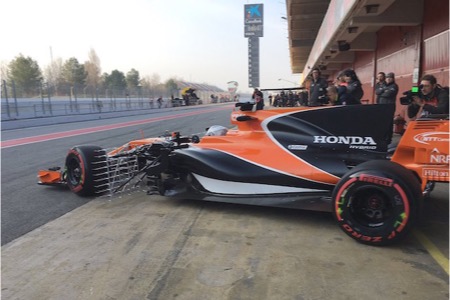 【F1合同テスト】全チーム始動！バルセロナテスト1回目の走行スケジュール