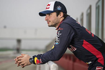 サインツ「ウィリアムズやフォース・インディアと戦えるエンジンが欲しい」