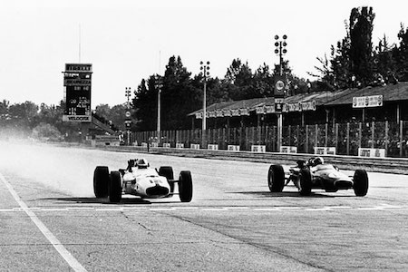 【当時の画像30枚とイタリアGP結果表】追悼ジョン・サーティース　ー　第1期ホンダF1と掴んだモンツァでの優勝