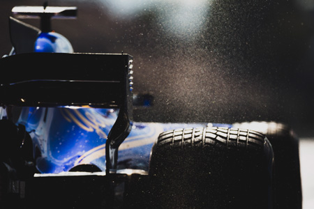 新ウェットタイヤのテストを受け、改善を誓うピレリ