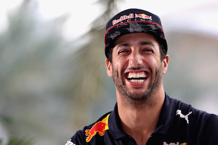 ダニエル・リカルド、フェラーリとの契約を否定