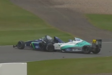 【動画・大クラッシュ】17歳のイギリス人F4ドライバー、両足を切断　善意の寄付集まる
