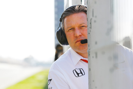 【マクラーレン・ホンダ】メルセデスエンジン責任者との会談が目撃されたチーム首脳、交渉は否定