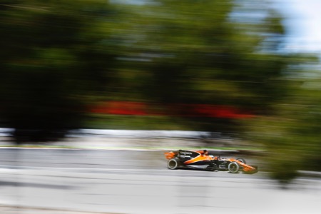 【マクラーレン・ホンダ】「地元の英雄アロンソにオイル漏れ。現在調査中」