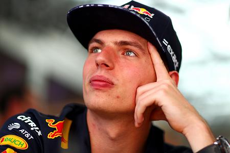 フェルスタッペン、2018年のチーム移籍を否定