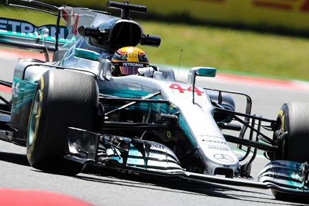 メルセデス、5kg軽量化のうわさを否定