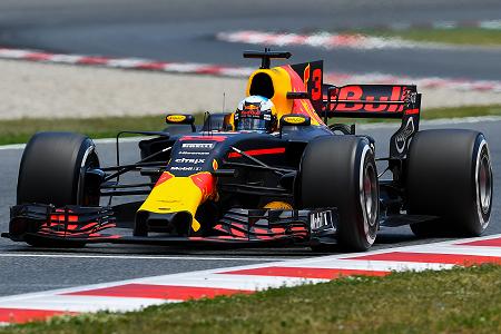 レッドブル「F1タイトル争いのカギはパワーユニット」