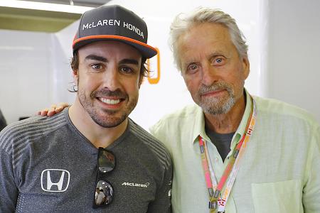 「アロンソにとって今年が最後のF1になるだろう」とマイケル・ダグラス