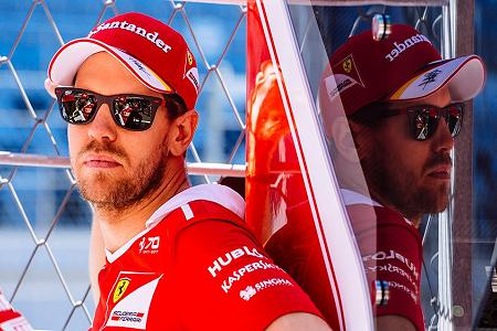 新たな確執発生！ベッテルとハミルトンのクラッシュ