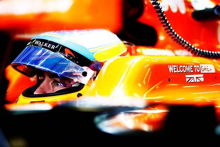 【P2レポート】アロンソが2セッション連続トップ10　メルセデスの強さ揺るがず／F1イギリスGP