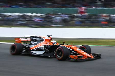 【P3レポート】トップ3はコンマ1秒以内の大混戦　マクラーレン・ホンダもトップ10／F1イギリスGP