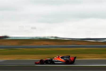 【予選結果】速い！ハミルトン、地元でポール獲得！マクラーレン・ホンダ9番手！／F1第10戦イギリスGP予選