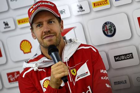 フェラーリがベッテルに総額155億円の3年契約をオファーとの報道