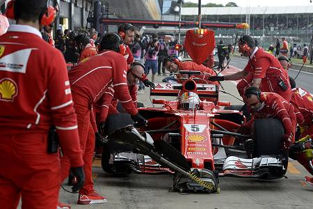 即座に反撃せよとフェラーリ会長