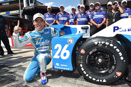 【インディカー】新カラーの佐藤琢磨、ポールポジション獲得！「チームは信じられない仕事で素晴らしい成果」