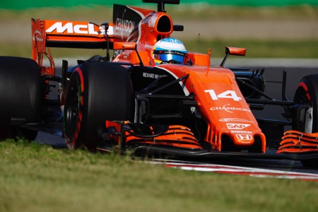 【マクラーレン・ホンダ】レース中のアロンソにペナルティ