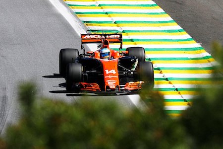 【マクラーレン・ホンダ】アロンソ「スピードが不足しマッサを抜けなかった。最後は順位を守れてホッとした」