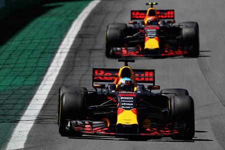 レッドブルとトロロッソ「最終戦でPUトラブルが起きないことを祈るだけ」