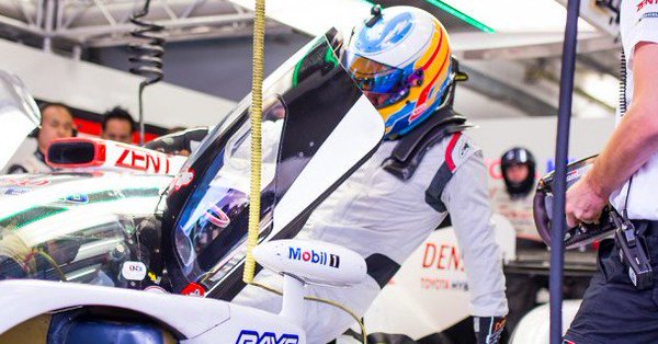 アロンソとトヨタのWECフル参戦に反対するマクラーレン