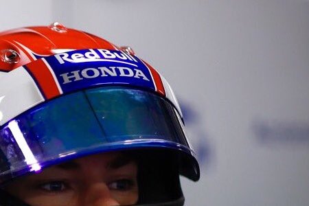 【ヘルメット画像】トロロッソ・ホンダのピエール・ガスリー、2018年の新色を公開