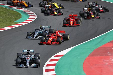 メルセデスがタイヤ疑惑に反論「レッドブルは幽霊を見ている」