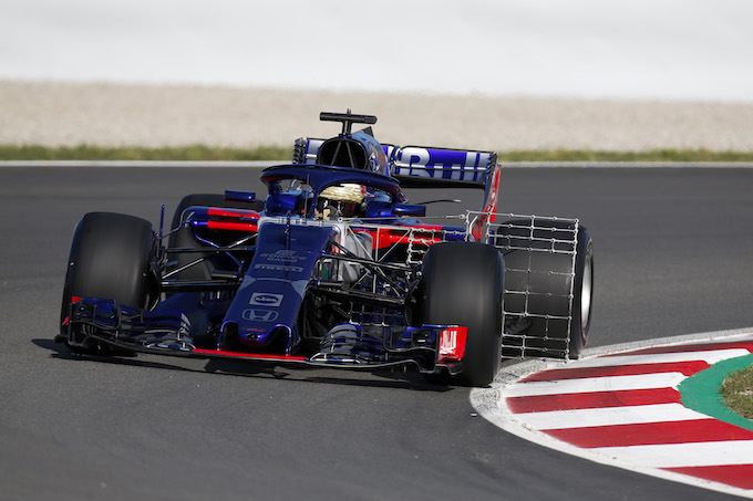 【トロロッソ・ホンダ】「オイル漏れの影響でPUを交換。プログラムをこなせなかった」／F1インシーズンテスト初日