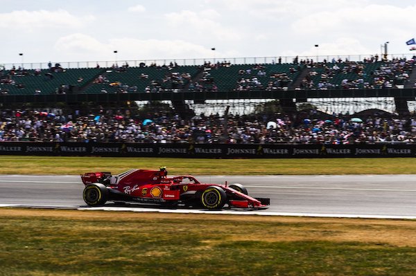 【F1レース速報】ハミルトン最下位へ！接触したライコネンにペナルティ／F1第10戦イギリスGP