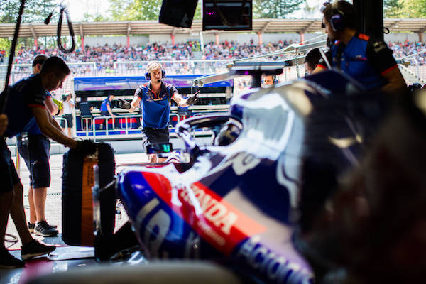 【トロロッソ・ホンダ】エドルズ「新パーツは狙い通り。コンマ数秒でトップ10入りの僅差」