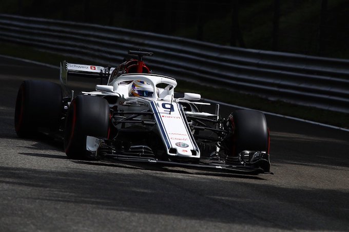 「F1は“危険な”DRSを取り除くべきだ」カルロス・サインツ、DRSのないF1を希望