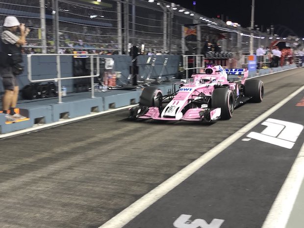 【画像：F1レース速報】ペレス、シロトキンに怒りのアタック！ドライブスルーペナルティ／F1シンガポールGP