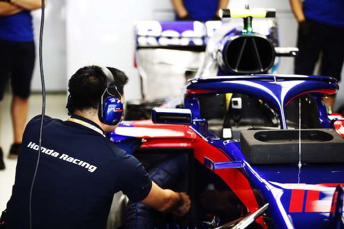 【ホンダF1】田辺TD「新スペックPUから旧スペックに戻したことで忙しい週末に。マシンの感触は手応えあり」