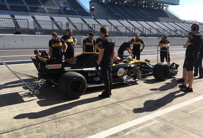 【画像：F1日本GP】ピレリ、鈴鹿で今日・明日の2日間タイヤ開発テストを実施