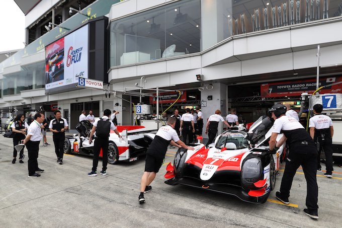 【画像：WEC】トヨタチーム、富士山へ登頂しル・マン優勝御礼とWEC富士優勝祈願