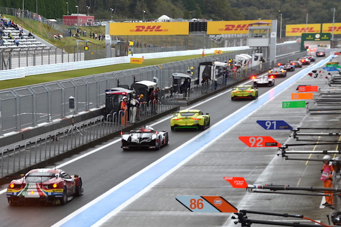 【クラッシュ動画：WECレース速報】ホームストレートでフェラーリがバラバラに･･･原因は？