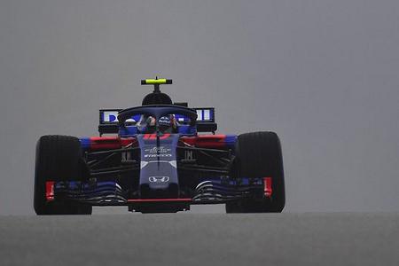 【FP1レポート】ウエットでも強いメルセデス　トロロッソ・ホンダは13番手／F1アメリカGP